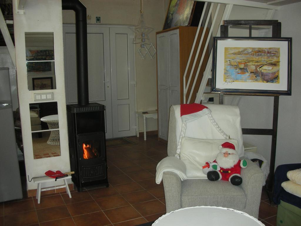 Apartment Croatia Art Drasnice Bilik gambar